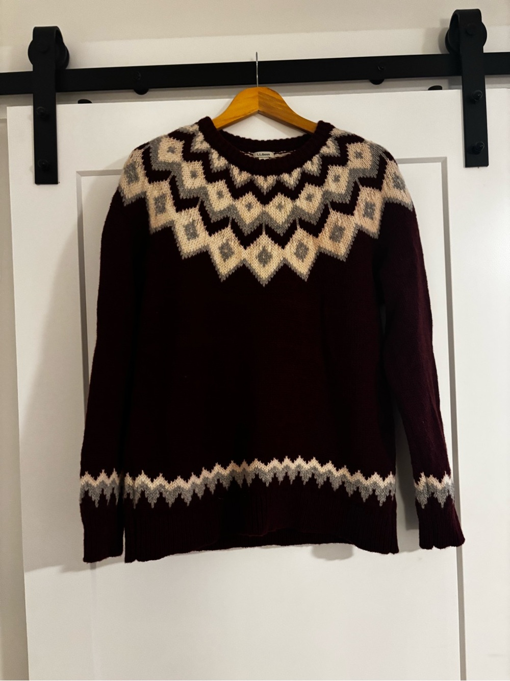 LL Bean Maroon Fair Isle Knit Sweater 100% Lambswool